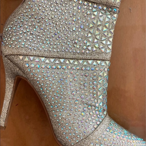 Hey rhinestone champagne gold colored stiletto ankle boots size 10 - Picture 2 of 3